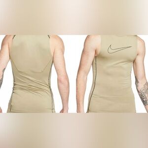 Nike pro training tight fit men’s size M top nwt